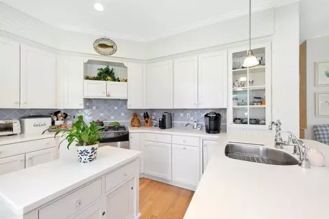 8 Barn Ln, Gloucester, MA 01930 photo 25