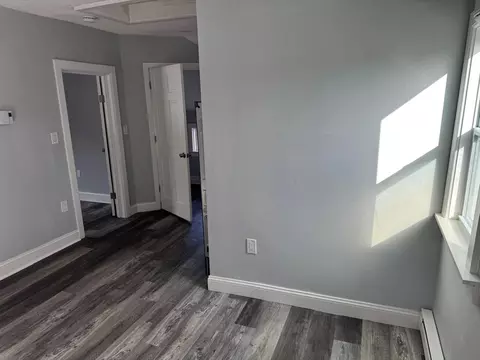 Entry Way - 94 Massasoit Rd, Worcester, MA 01604 photo 2 of 2
