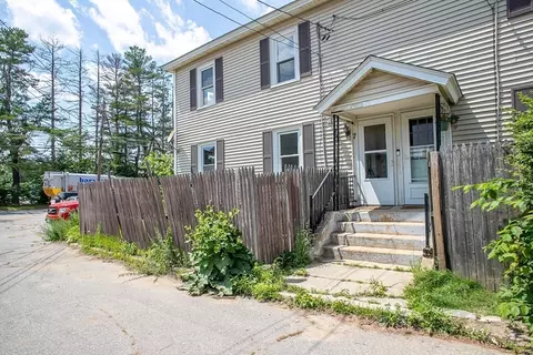 7 Cedar St, Barre, MA 01005 photo 2