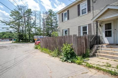 7 Cedar St, Barre, MA 01005 photo 4