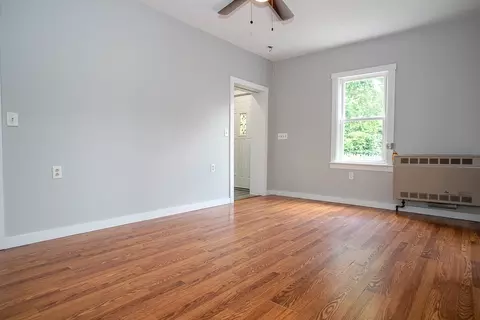 7 Cedar St, Barre, MA 01005 photo 5