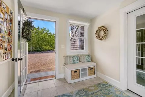 27 Watcha Path, Edgartown, MA 02539 photo 8