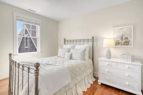 27 Watcha Path, Edgartown, MA 02539 photo 35