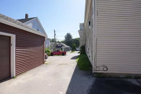 79-81 N Main St, Webster, MA 01570 photo 4