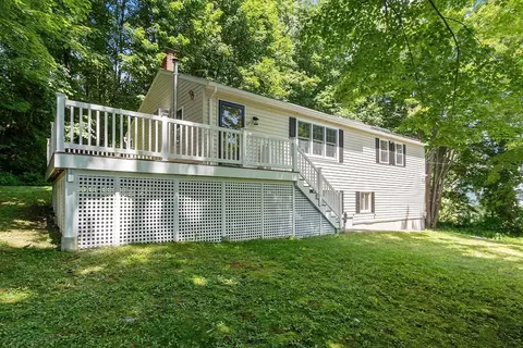 57 Kendall St, Gardner, MA 01440