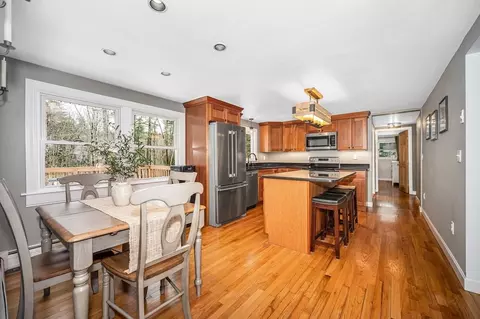 380 New West Townsend Rd, Lunenburg, MA 01462