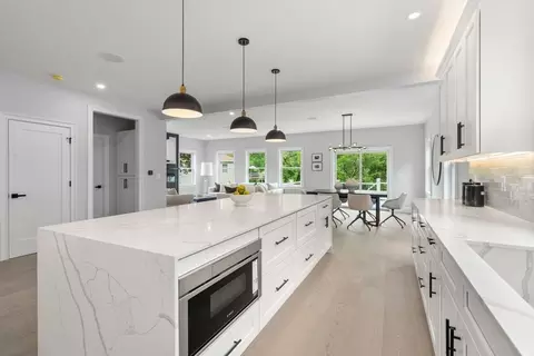 65 Pine St, Dedham, MA 02026 photo 7
