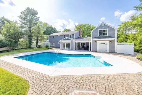 17 Appleton Rd, Natick, MA 01760 photo 3