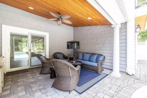 17 Appleton Rd, Natick, MA 01760 photo 5