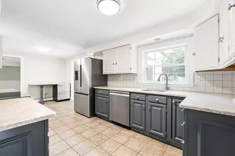 17 Appleton Rd, Natick, MA 01760 photo 11