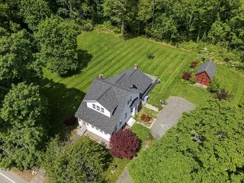 1210 Highland St, Holliston, MA 01746