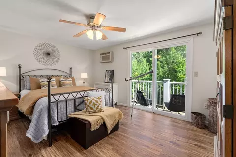 42 Sycamore Dr #42, Leominster, MA 01453