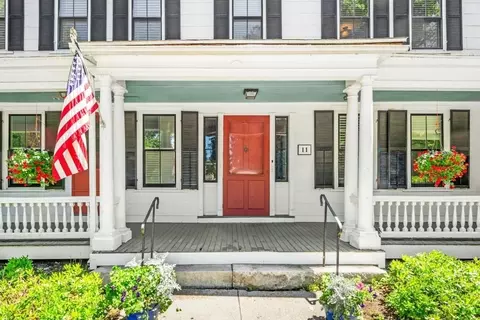 11 Fairbanks St #2, Harvard, MA 01451