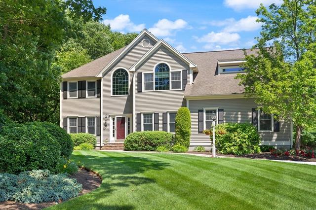 15 Aspen Hollow Dr Easton MA 02356 28 Photos Movoto