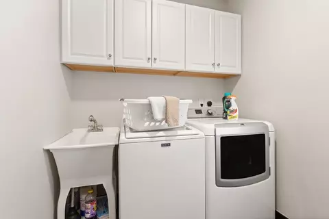 20 Eaton St, Reading, MA 01867 photo 17
