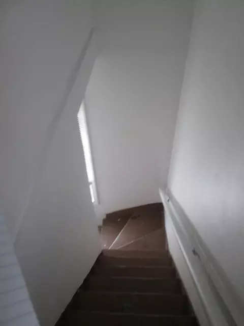 Entry Way - 430 Plainfield St, Springfield, MA 01107 photo 4 of 4