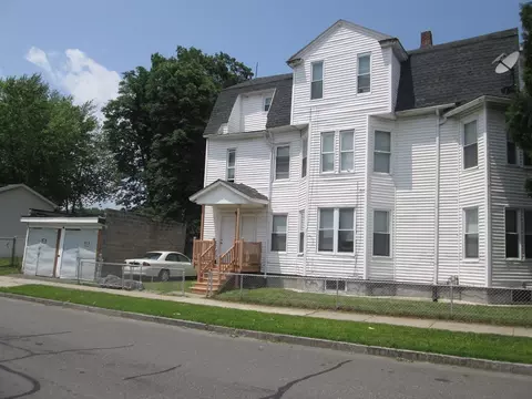 Exterior - 430 Plainfield St, Springfield, MA 01107 photo 3 of 8