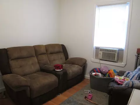 Living - 430 Plainfield St, Springfield, MA 01107 photo 3 of 3