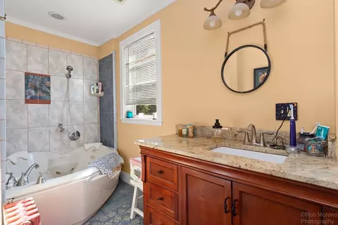 11 Hickory St, Gloucester, MA 01930 photo 8