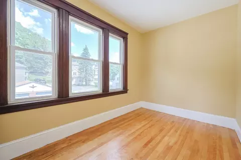 64 Chilmark St, Worcester, MA 01604 photo 16