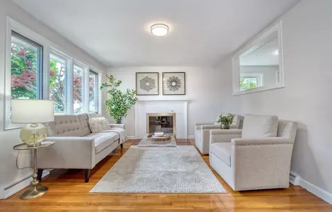 26 Olive St, Winchester, MA 01890