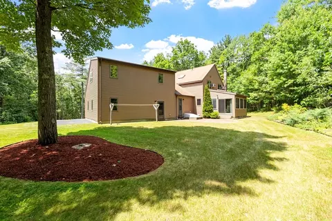 95 Willis Rd, Gardner, MA 01440 photo 5