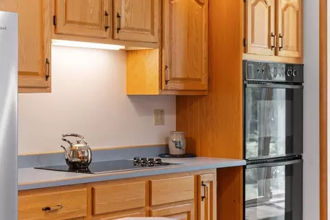 95 Willis Rd, Gardner, MA 01440 photo 12