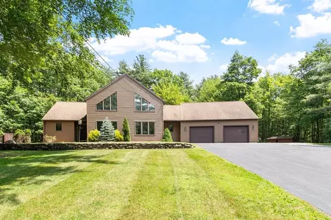 95 Willis Rd, Gardner, MA 01440