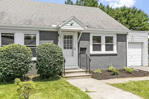 47 Hillside Ave, Webster, MA 01570 photo 4