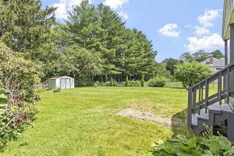 47 Hillside Ave, Webster, MA 01570 photo 11
