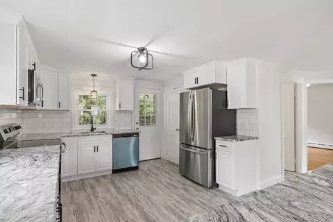 47 Hillside Ave, Webster, MA 01570 photo 23