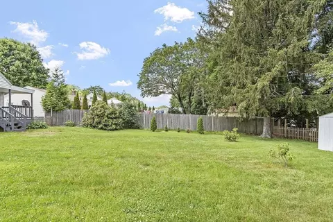 47 Hillside Ave, Webster, MA 01570 photo 10