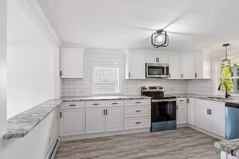 47 Hillside Ave, Webster, MA 01570 photo 22