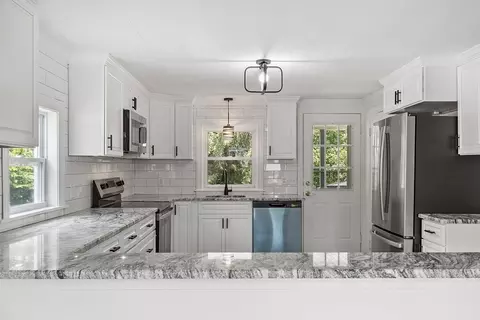 47 Hillside Ave, Webster, MA 01570 photo 19