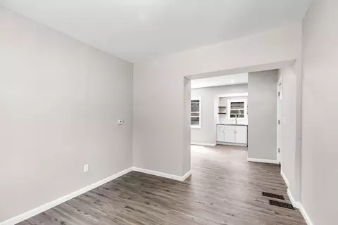 Entry Way - 3 Aspen Ct, Ware, MA 01082 photo 6 of 10