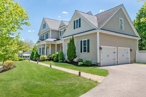 Exterior - 6 Hickory Rd, Natick, MA 01760 photo 2 of 8