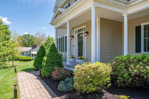 Exterior - 6 Hickory Rd, Natick, MA 01760 photo 3 of 8