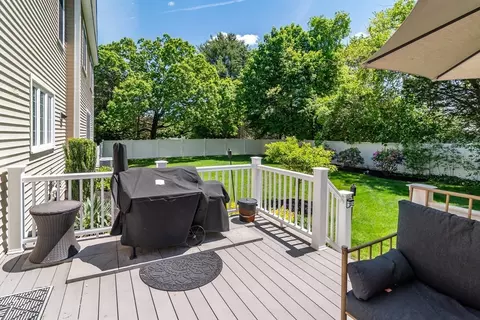 Exterior - 6 Hickory Rd, Natick, MA 01760 photo 5 of 8