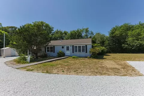 164 Pleasant Lake Ave, Harwich, MA 02645