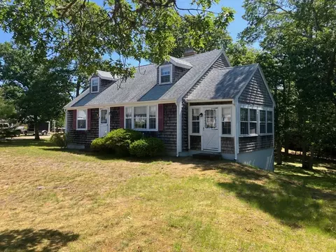 131 Forest Beach Rd, Chatham, MA 02633