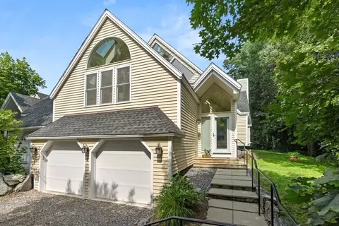 1 Deer Path #1, Hudson, MA 01749