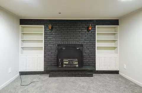 102 Mccarthy Ave, Chicopee, MA 01020 photo 18