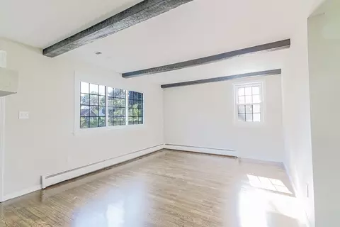 102 Mccarthy Ave, Chicopee, MA 01020 photo 2