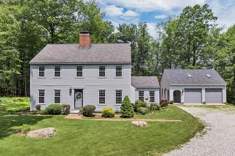 69 King Rd, Bedford, NH 03110