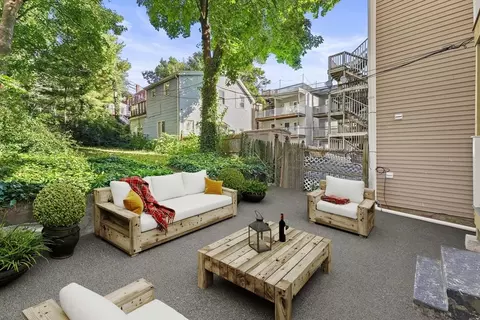444 E 8th St #1, Boston, MA 02127