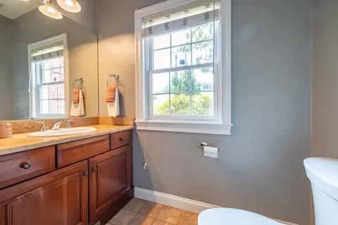 2 Regency Rdg, Andover, MA 01810 photo 6