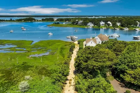 68 Whippoorwill Cir, Mashpee, MA 02649 photo 33