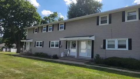 1285 Pendleton Ave #1285, Chicopee, MA 01022