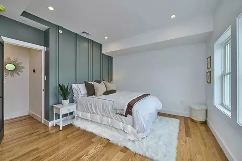 18 Belknap St #2, Arlington, MA 02474