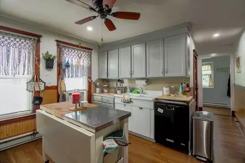 116 Muzzy St, Chicopee, MA 01020 photo 6